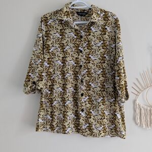 Amanda Collection Vintage Button Up Shirt